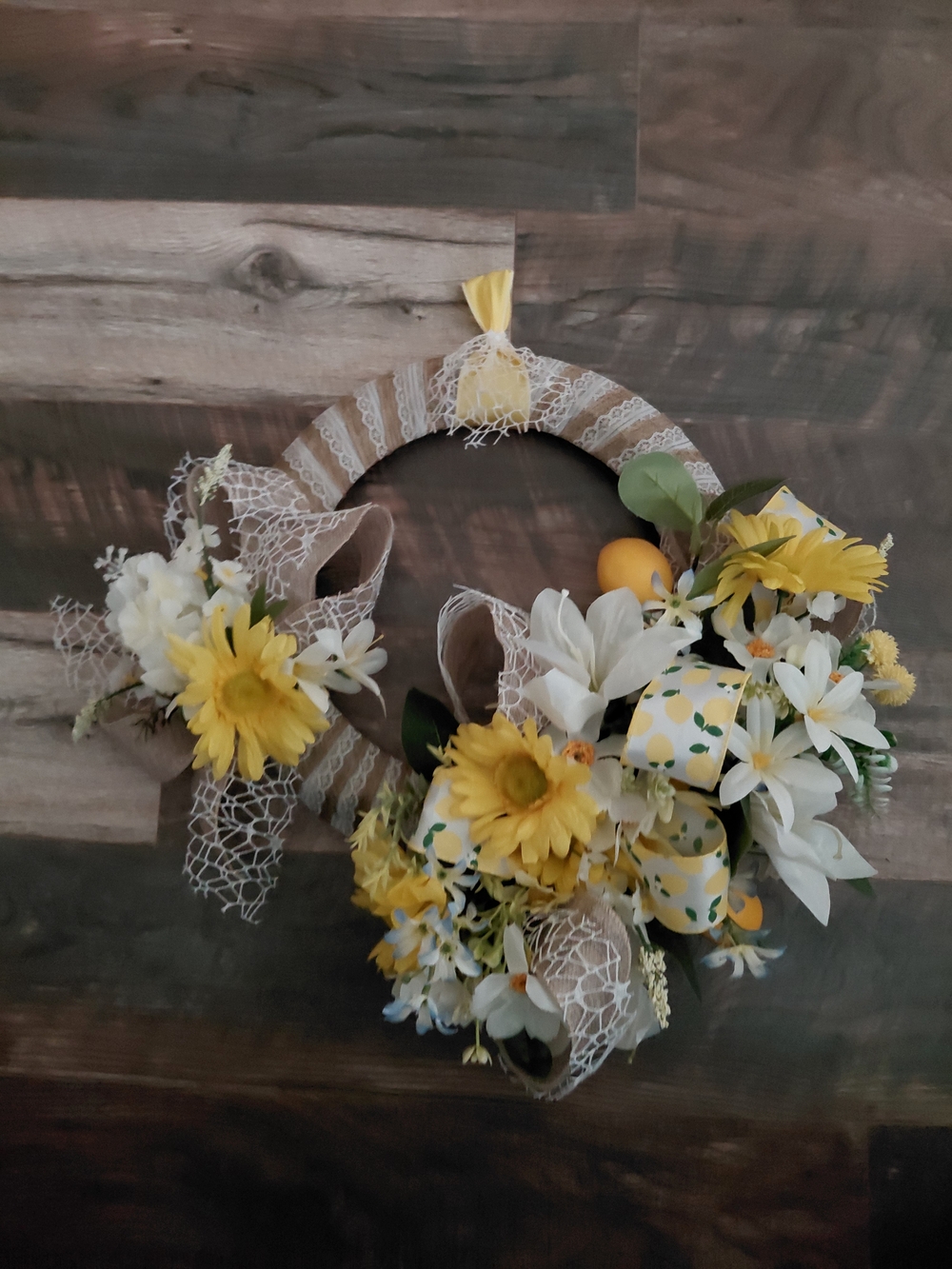 Yellow and White with Lemons Floral Spring/Summer Wreath - Picture 5 of 12